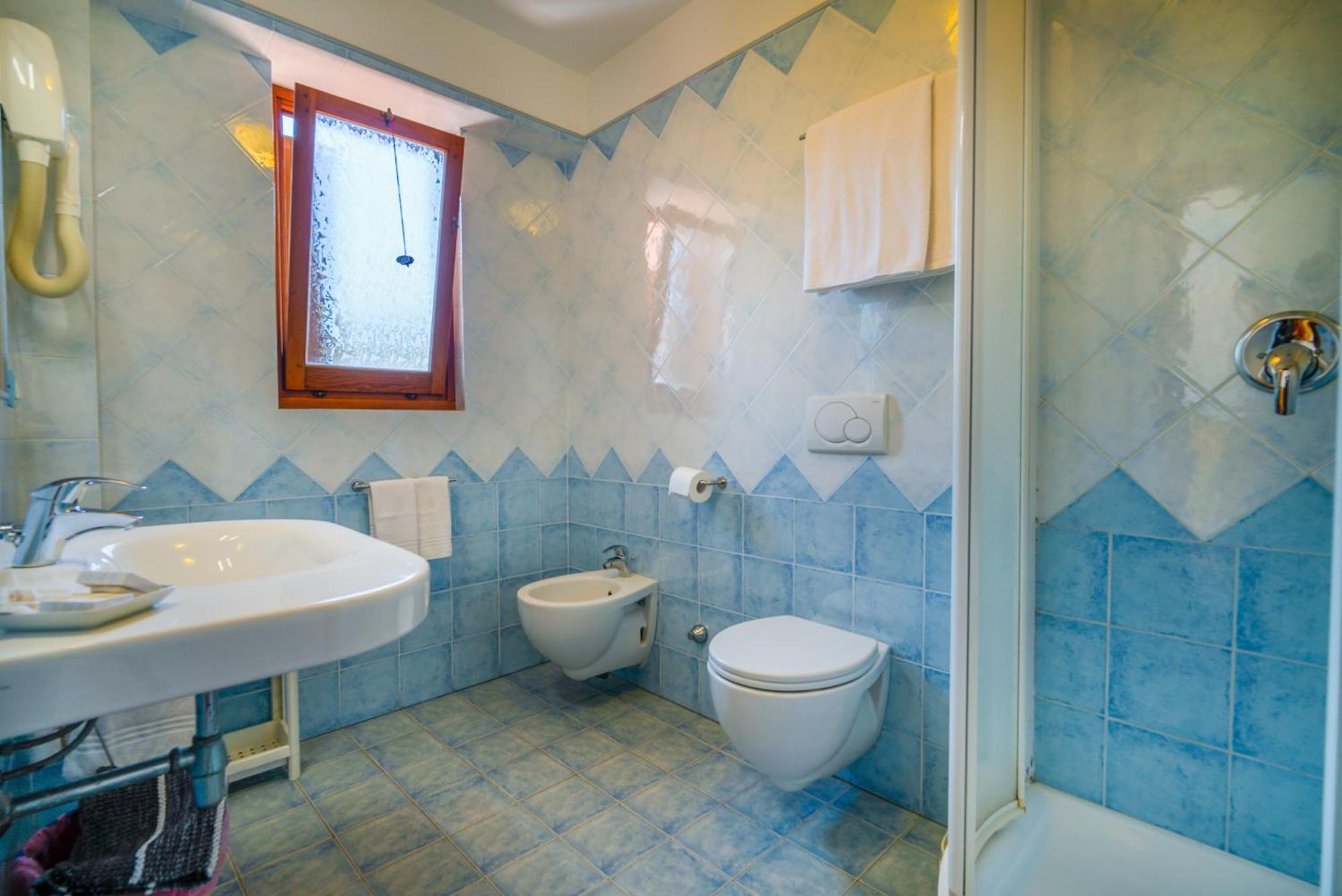 Albergo Meublé Da Ruggero Giglio Porto Esterno foto