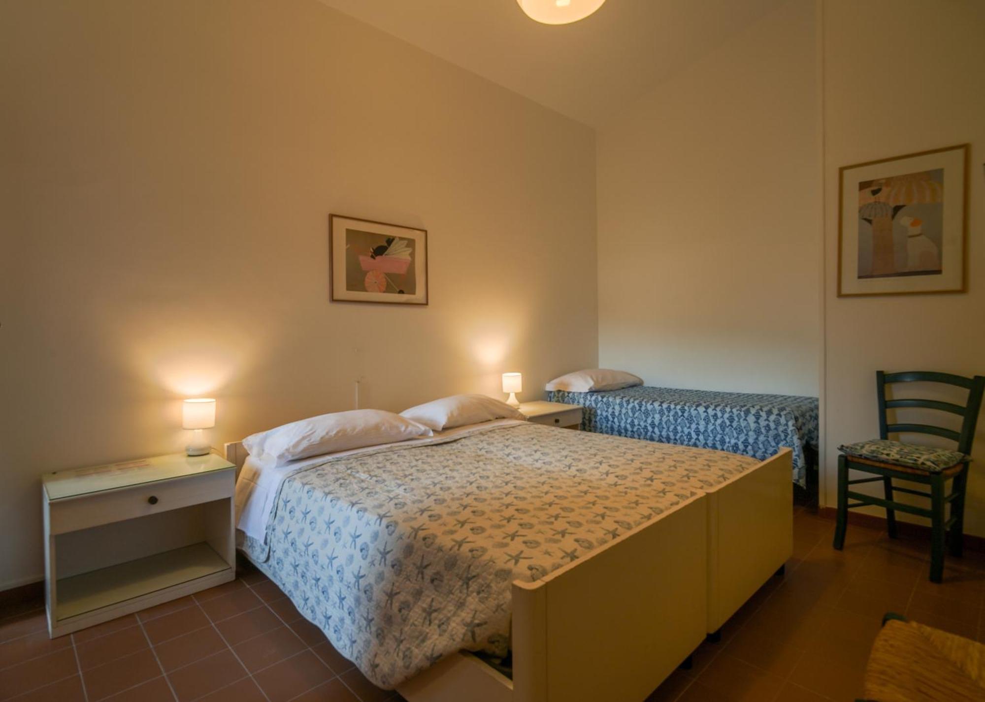 Albergo Meublé Da Ruggero Giglio Porto Esterno foto