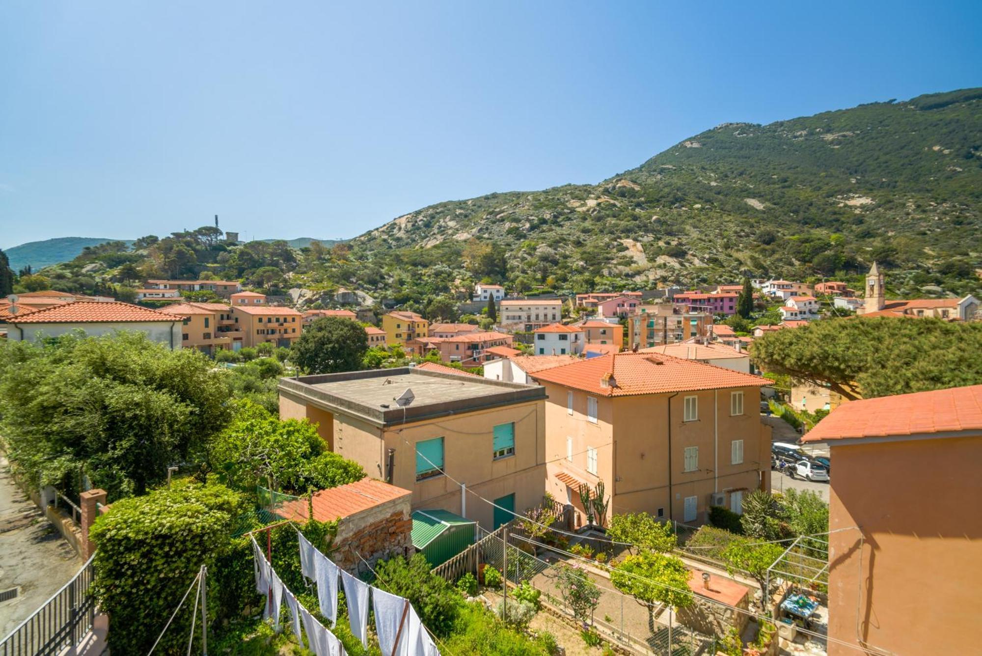 Albergo Meublé Da Ruggero Giglio Porto Esterno foto